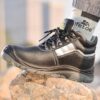 Anti-Slip Rubber Sole Puncture Proof Anti-Smashing Steel Toe Work Boots - These boots feature a steel toe cap, puncture-resistant Kevlar midsole, and an anti-slip rubber sole