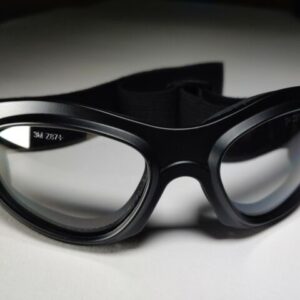 8. 3M GOGGLES WITH STRAP (CLEAR AND DARK)