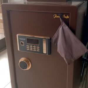 FIREPROOF MONEY SAFE